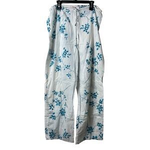 Victoria's Secret White and Blue Floral‎ Wide Leg Pants